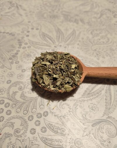 Cranberry leaf tea